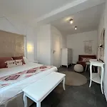 Shakti Retreats - Esclusiva Con Piscina E Area Wellness *