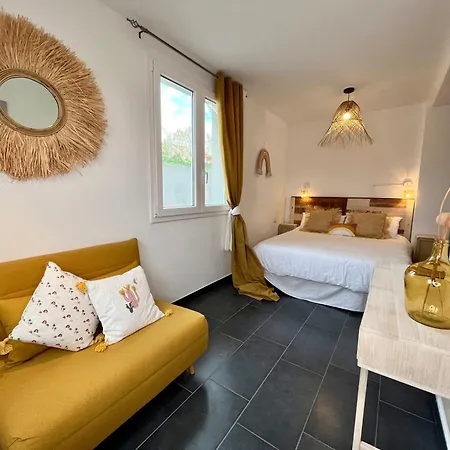 Apartment Shakti Retreats - Esclusiva Con Piscina E Area Wellness *