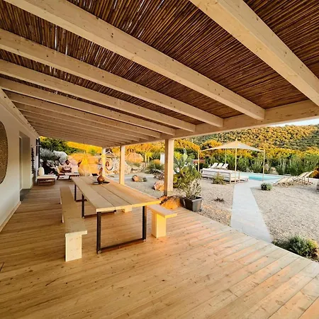 Shakti Retreats - Esclusiva Con Piscina E Area Wellness * 알게로